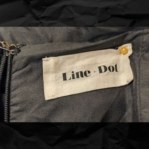 TR Line and Dot Handkerchief skirt - EUC - Picture 10 of 12